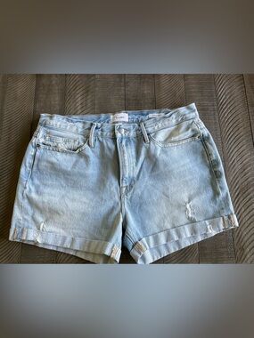 FRAME Le Beau Short Distressed Light Wash Denim Shorts 29 100% Cotton